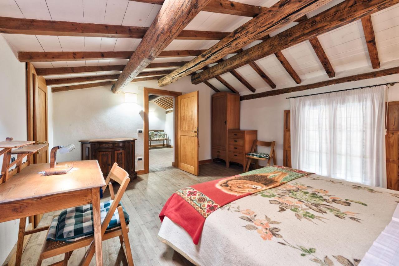 Country House Viaro_150Sqm Vanzo Buitenkant foto