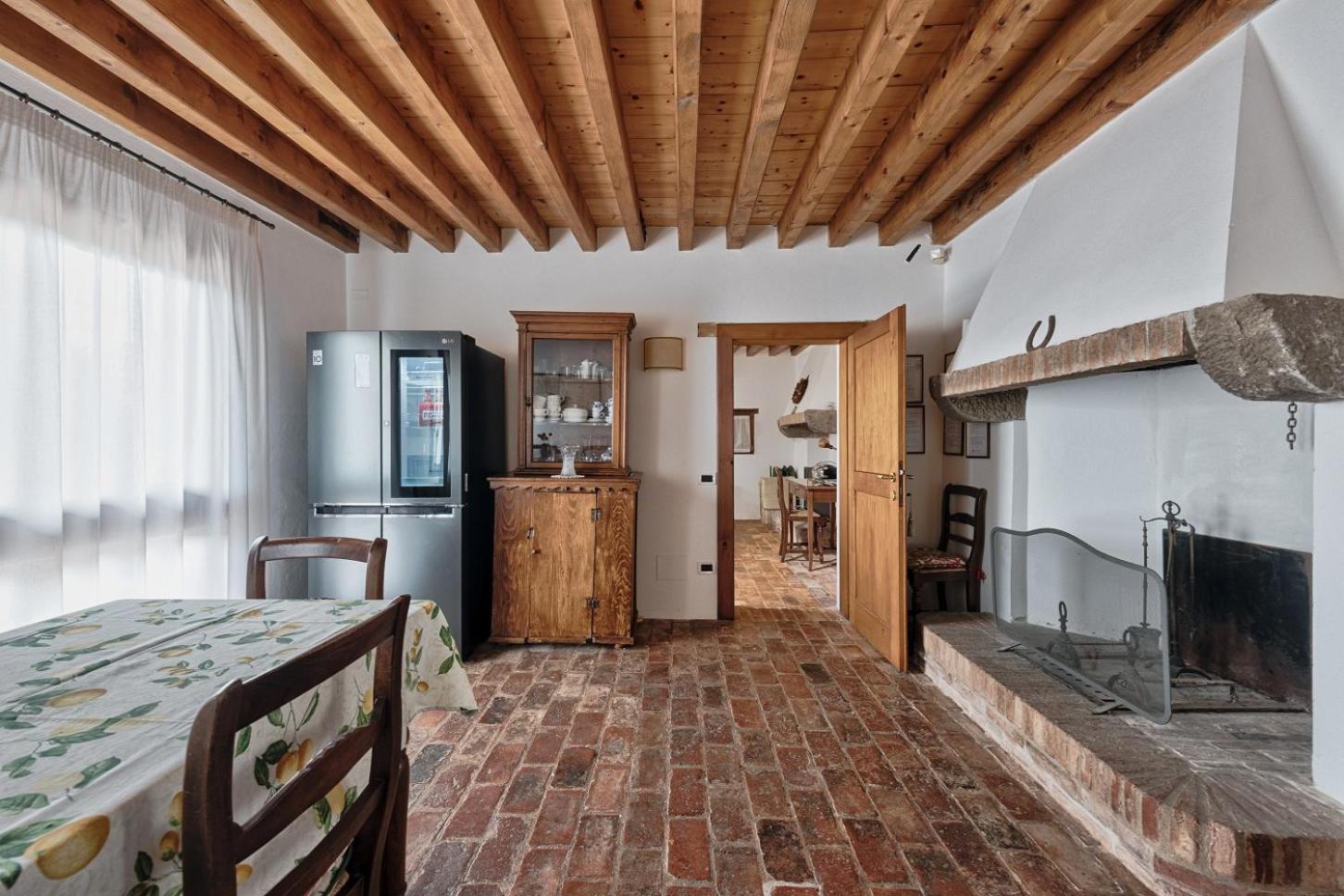 Country House Viaro_150Sqm Vanzo Buitenkant foto