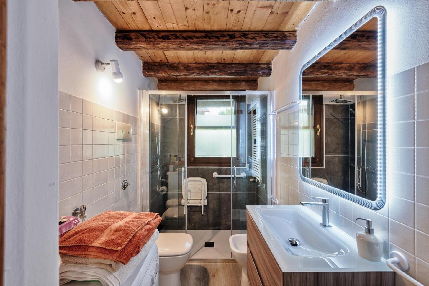 Country House Viaro_150Sqm Vanzo Buitenkant foto